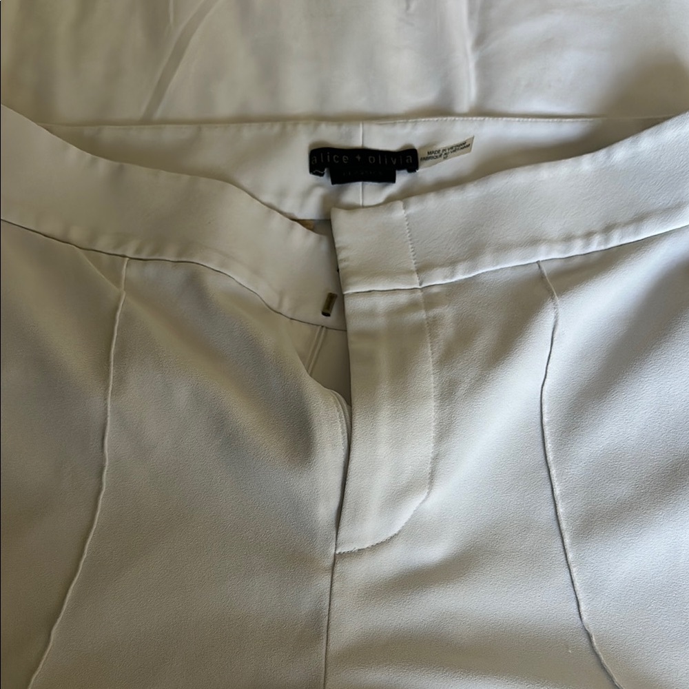 Alice + Olivia White Pants